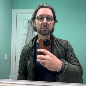 Meet your Posher, Jason